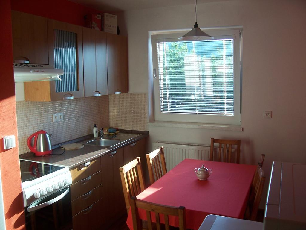 Apartment U Tenisoveho Kurtu
