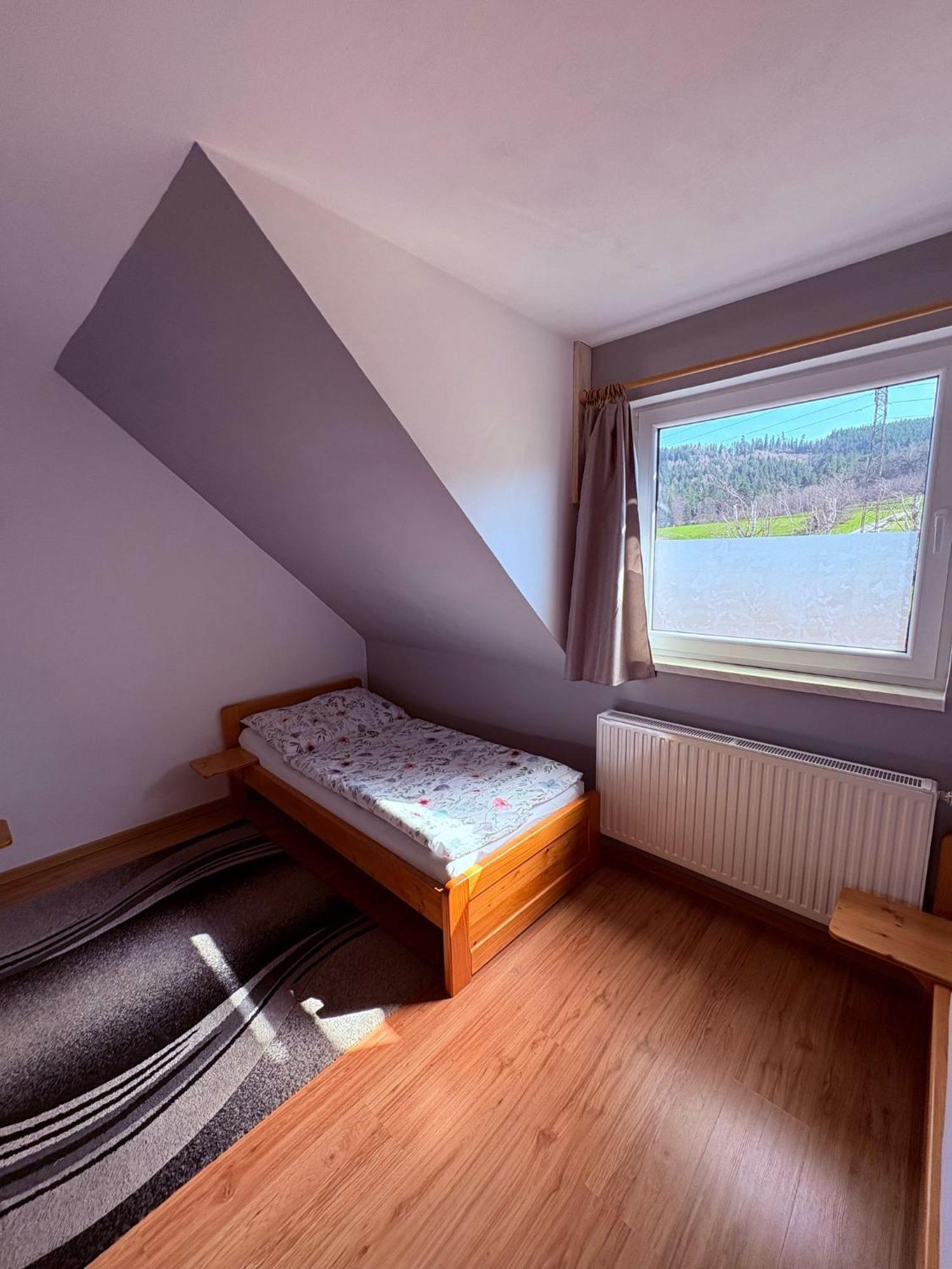 Apartment U Tenisoveho Kurtu Mosty u Jablunkova