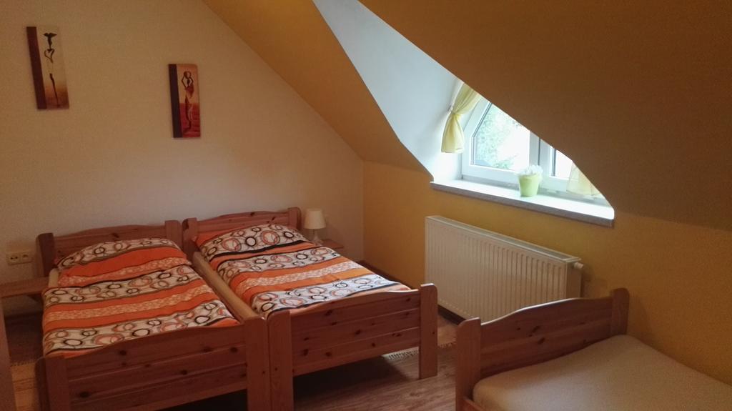 Apartment U Tenisoveho Kurtu Mosty u Jablunkova
